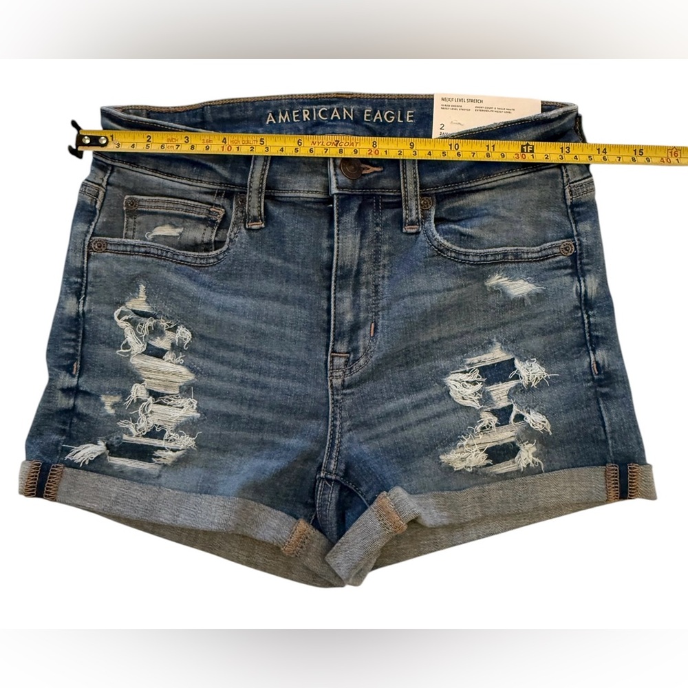 American Eagle Outfitters Women's Dark Blue Ripped Jean Shorts Size 2 W 26 NWT - Picture 6 of 16